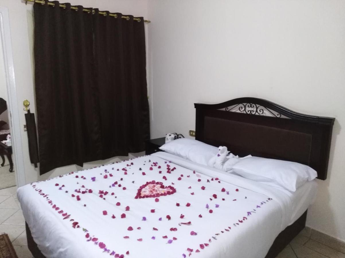Al Saraya October Otel